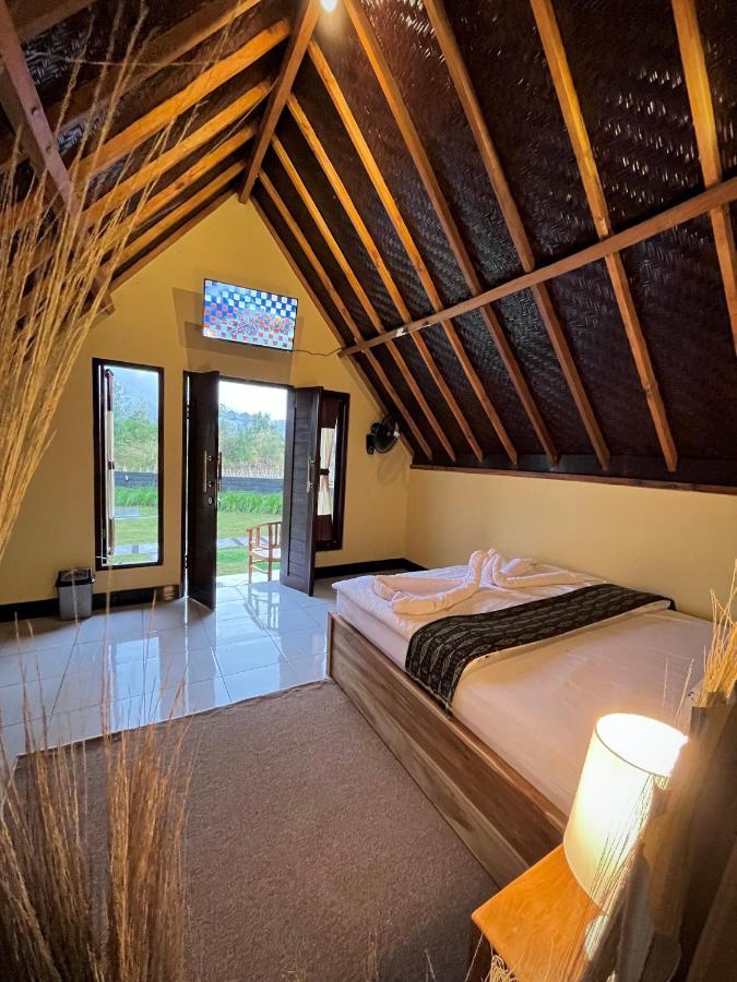 Апартаменты Semadi Mountview Baturaja  Экстерьер фото